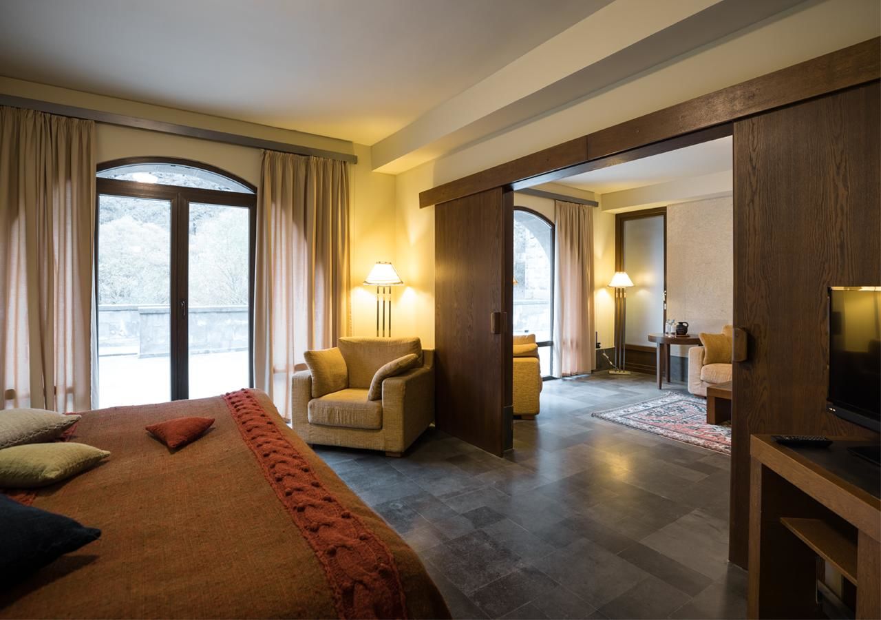 Отель Tufenkian Avan Dzoraget Hotel Дзорагет