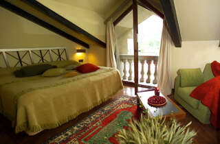 Отель Tufenkian Avan Dzoraget Hotel Дзорагет Улучшенный двухместный номер с 1 кроватью и видом на реку-3